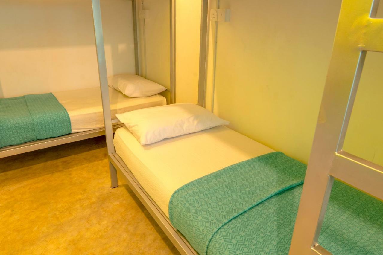 Хостел Bunk Station Элла Экстерьер фото